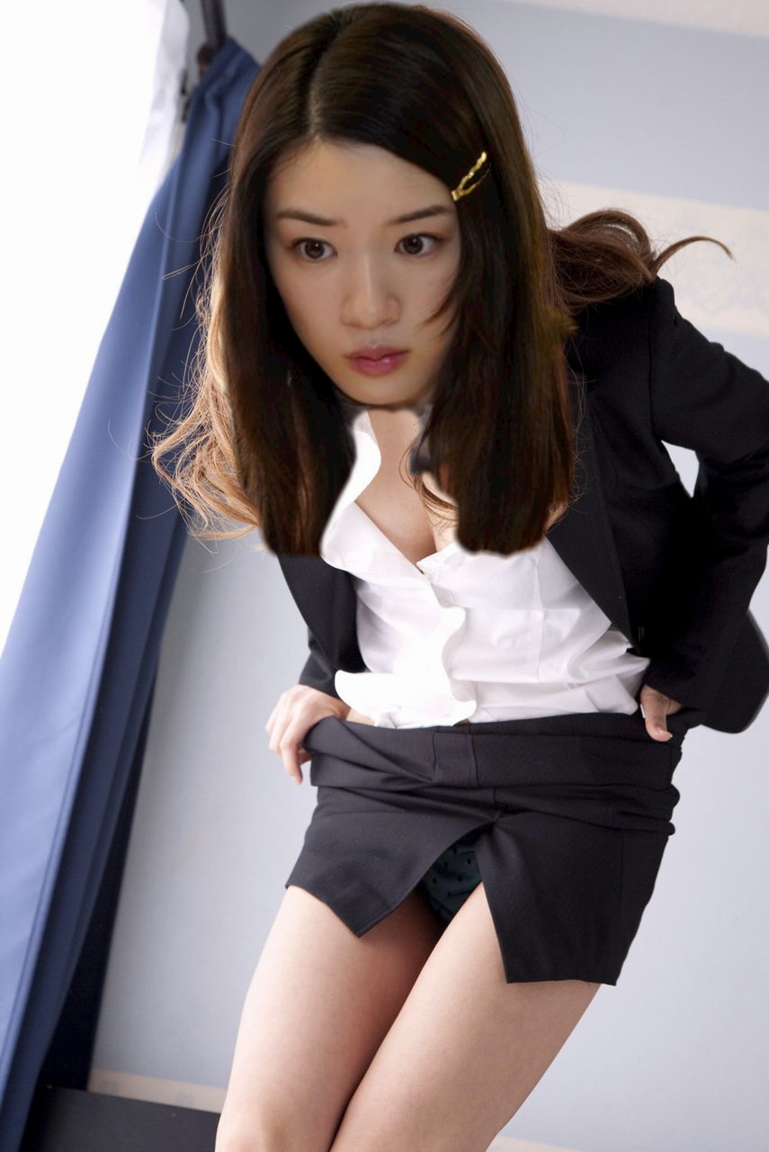 自スカート脱ぎ